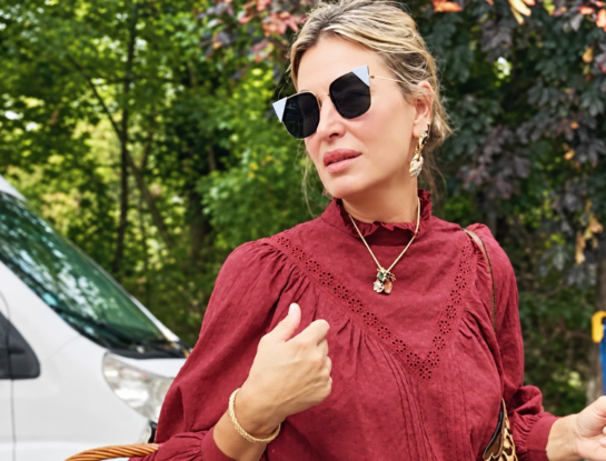 Dolores Barreiro anticipa el regreso del jean más rebelde de los años 90