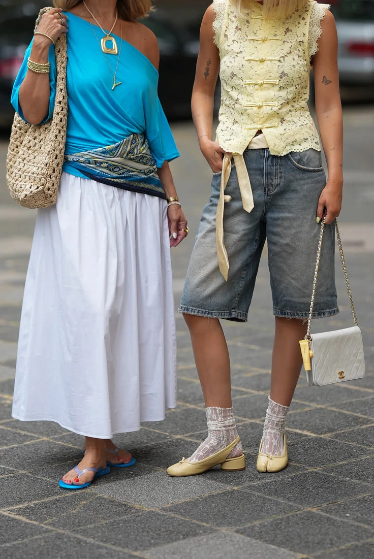 Guía de estilo: cómo sumar el turquesa a tus looks de entretiempo 