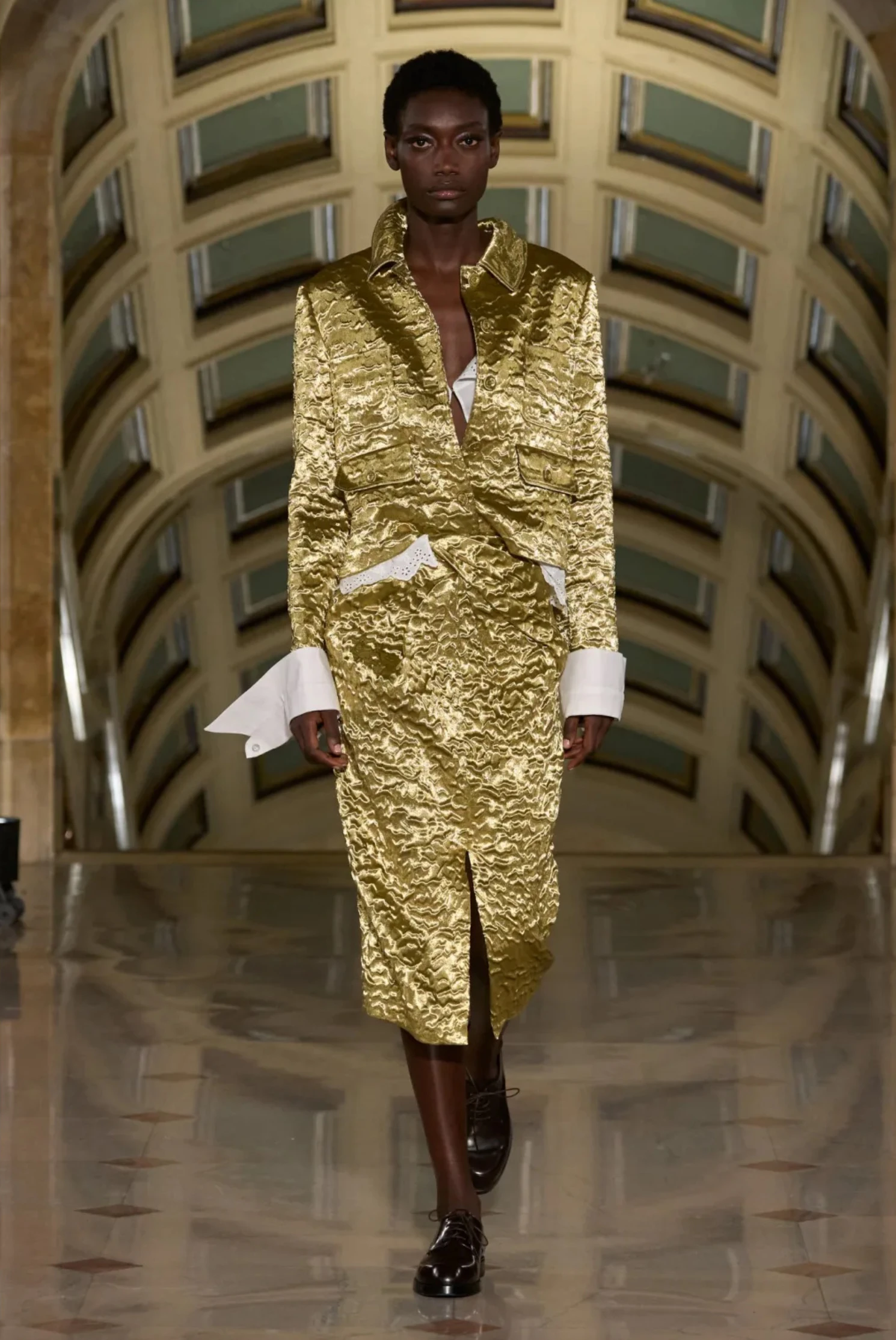 Desfile Altuzarra primavera/verano 2027.