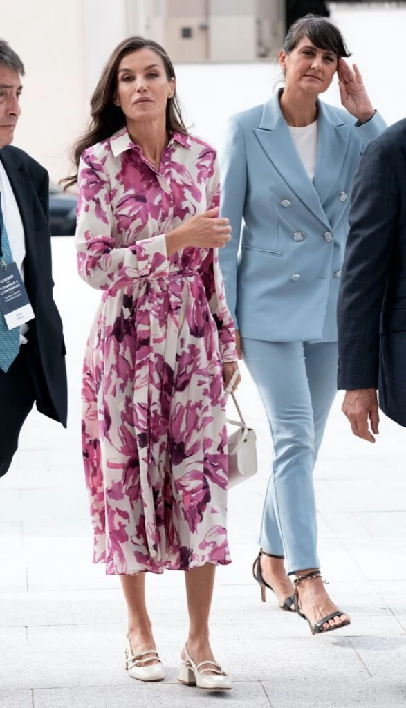 Letizia con un look primaveral