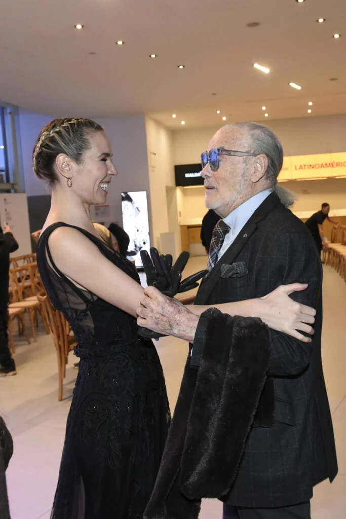 Elina Costantini recibe a Gino Bogani