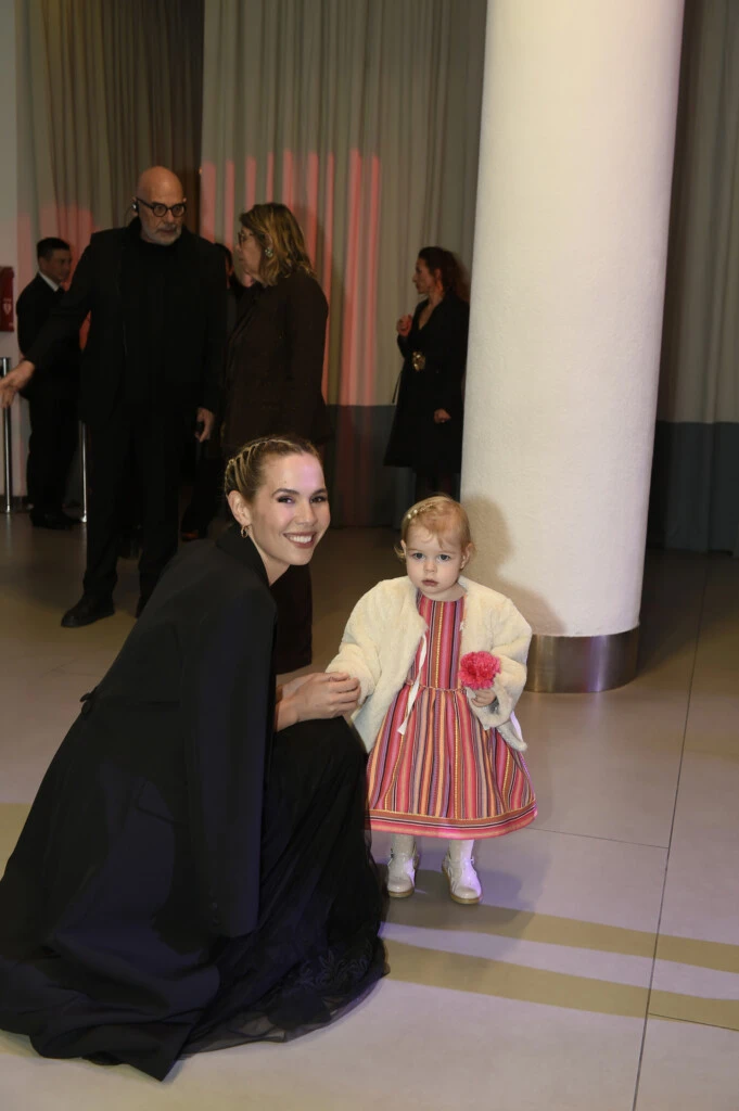 Elina y Khalo Costantini
