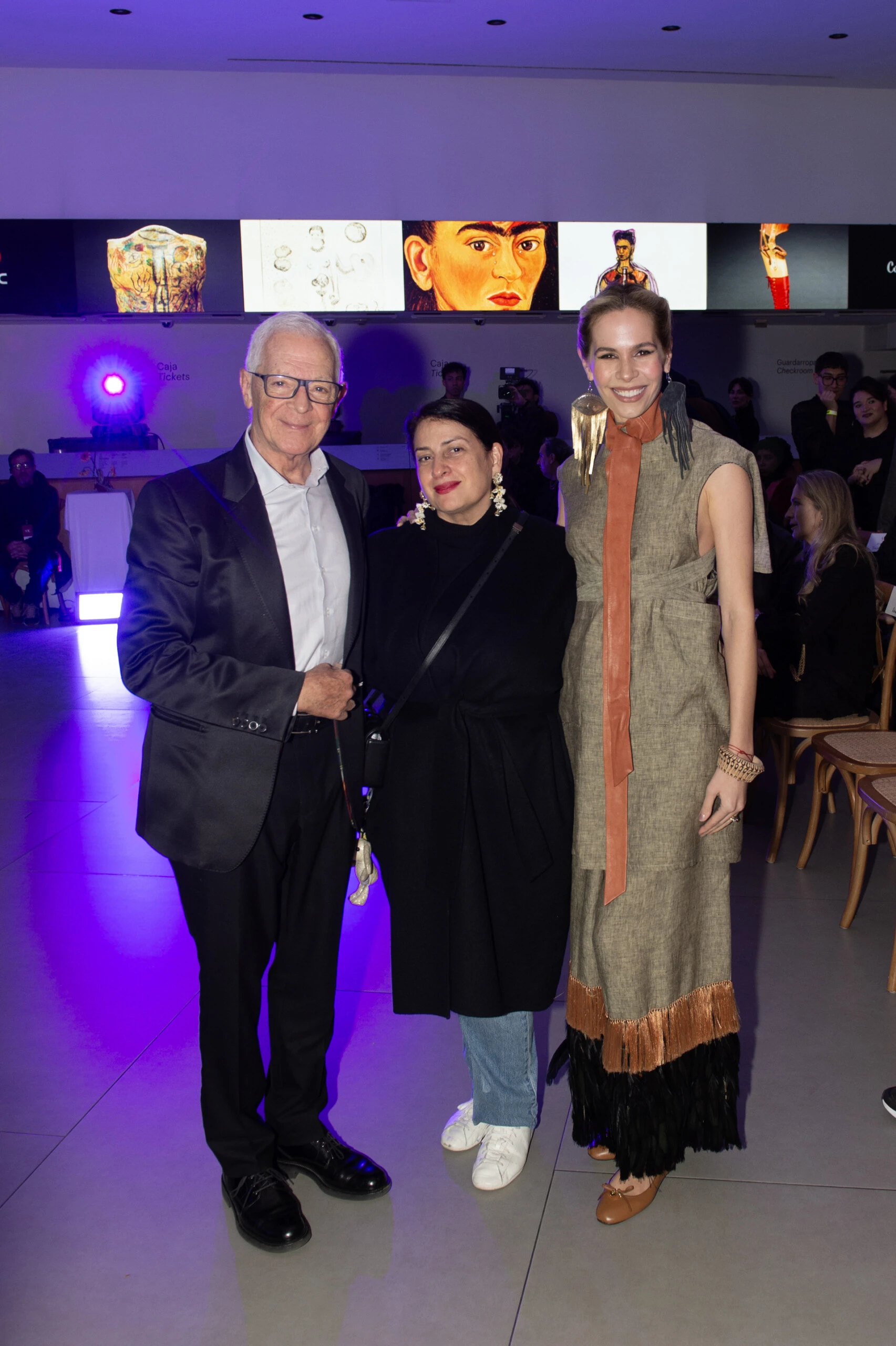 Eduardo y Elina Costantini junto a la curadora Cirse Henestrosa