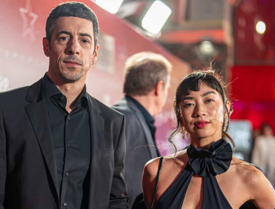 Del set de Envidiosa al casamiento: la historia de amor de Esteban Lamothe y Débora Nishimoto