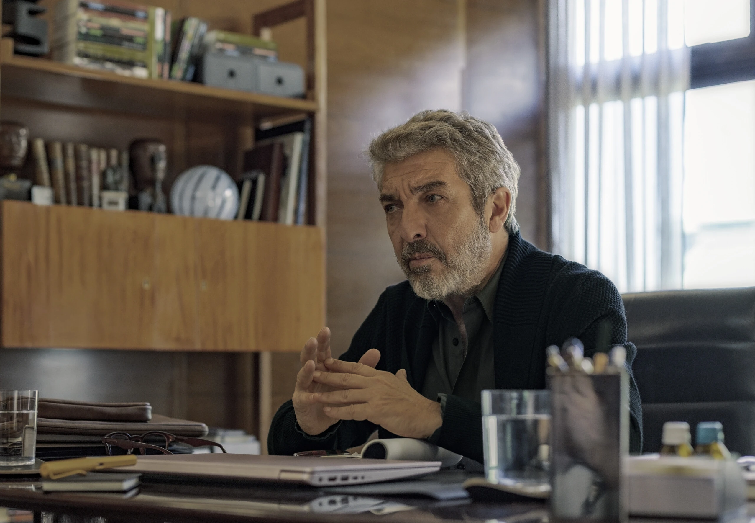 Netflix presentó el tráiler oficial de Lo dejamos acá, la nueva película argentina protagonizada por Ricardo Darín y Diego Peretti