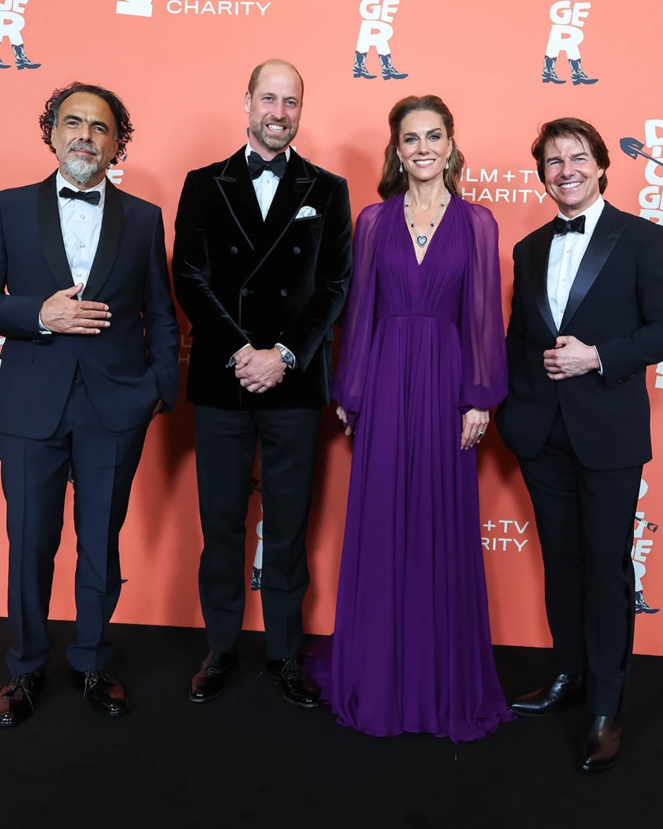 Kate Middleton y la versión más sofisticada del púrpura en su look de red carpet junto a Tom Cruise