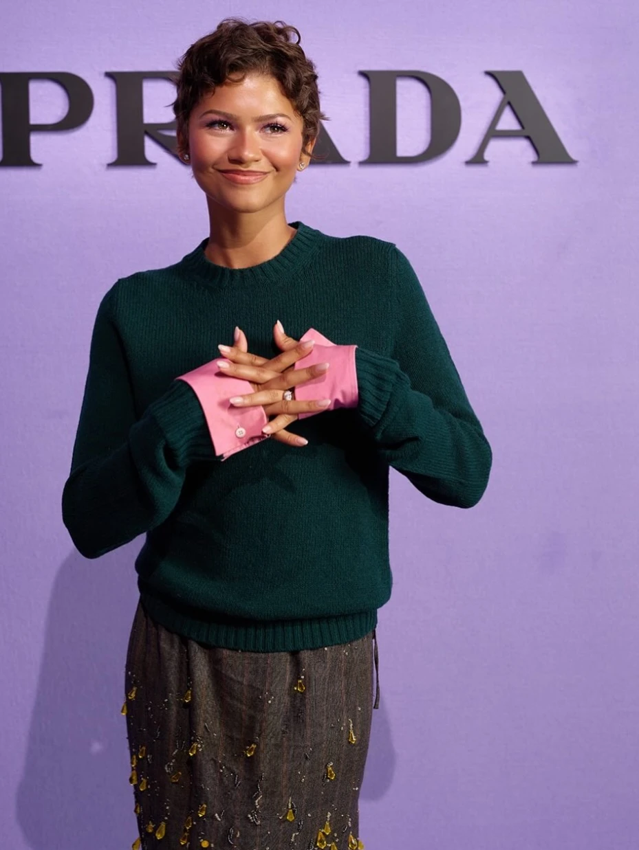 zendaya corte pixie