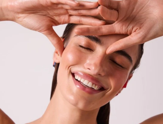 Skincare de día y de noche: qué diferencias hay y qué usar
