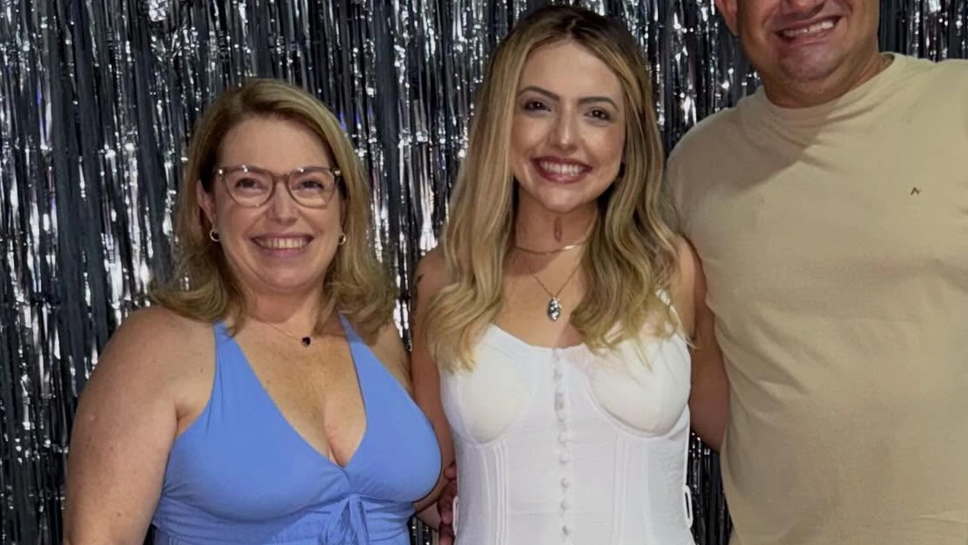La historia de la madre y la hija que murieron con 10 horas de diferencia de la misma enfermedad