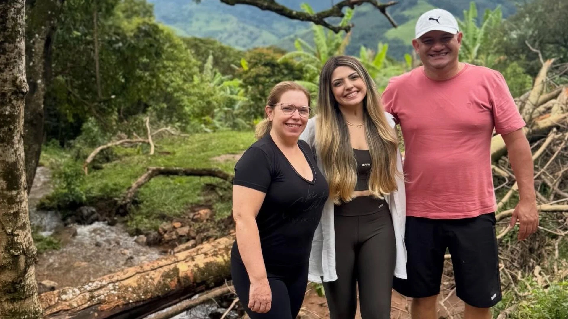 La historia de la madre y la hija que murieron con 10 horas de diferencia de la misma enfermedad
