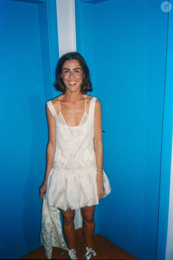 De largo XL a bob: la creadora de contenido que se hizo 5 cambios de look durante su boda