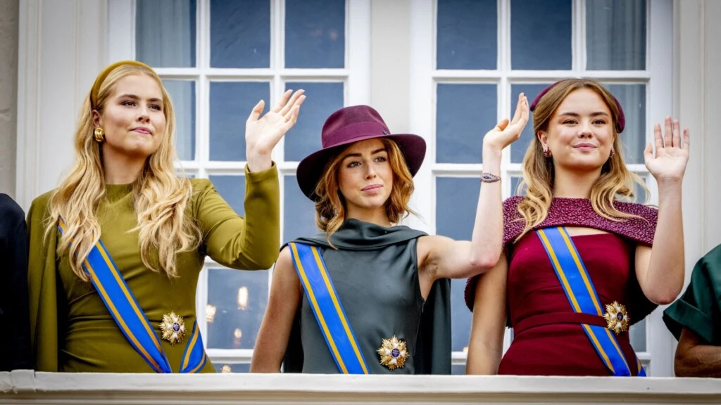 Las princesas de Países Bajos deslumbraron en el Prinsjesdag 2026: los looks de Amalia, Alexia y Ariane