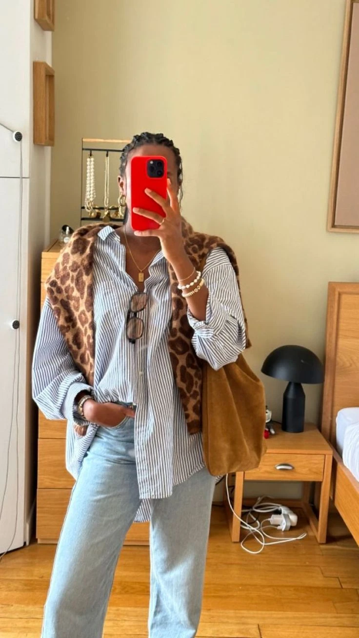 Guía de estilo: 7 looks con cartera marrón para el entretiempo