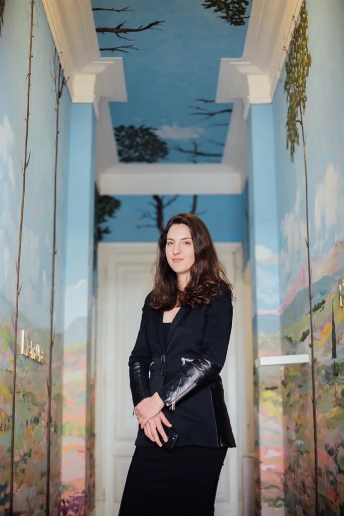 Georgina Valdez Cristofani: “El arte nos enseña a mirar con ojos propios”