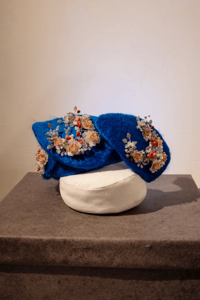 Un tocado para la Reina