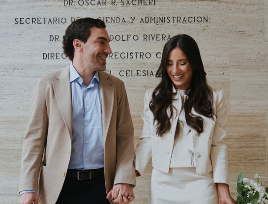 Así fue la boda de Sofía Terrile, periodista de TN, y y el economista Santiago Bulat: las fotos y los looks de los novios