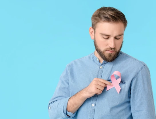 Cáncer de mama masculino: por qué el riesgo aumenta con la edad y a qué señales hay que estar atentos