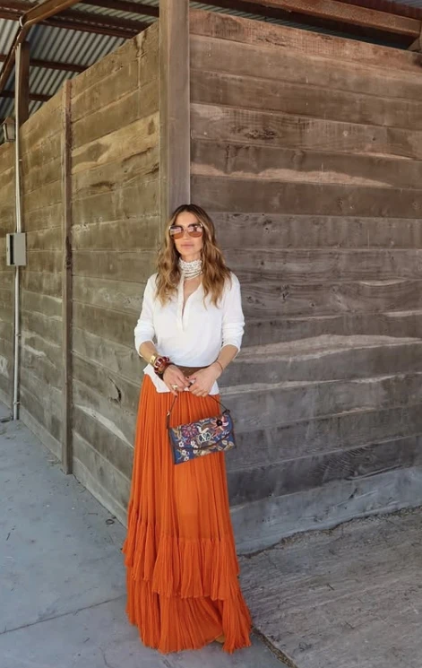 Look María Vázquez.