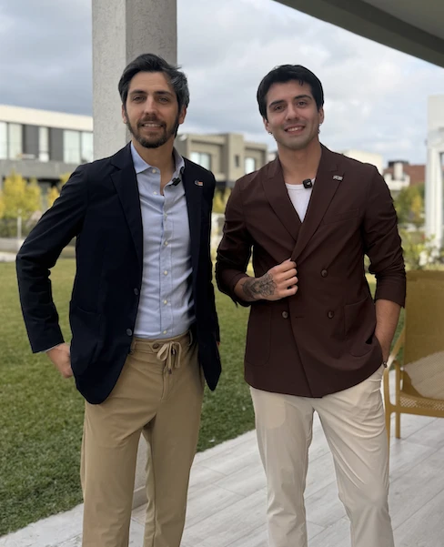 Nacho Lazarte y su socio.