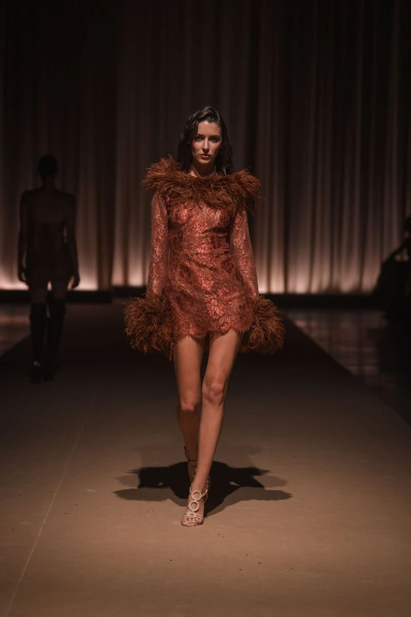 Desfile Joti Harriague.