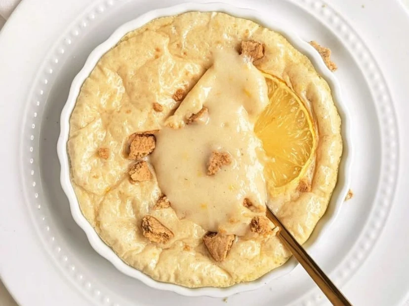 El postre cremoso de limón que se prepara sin prender el horno