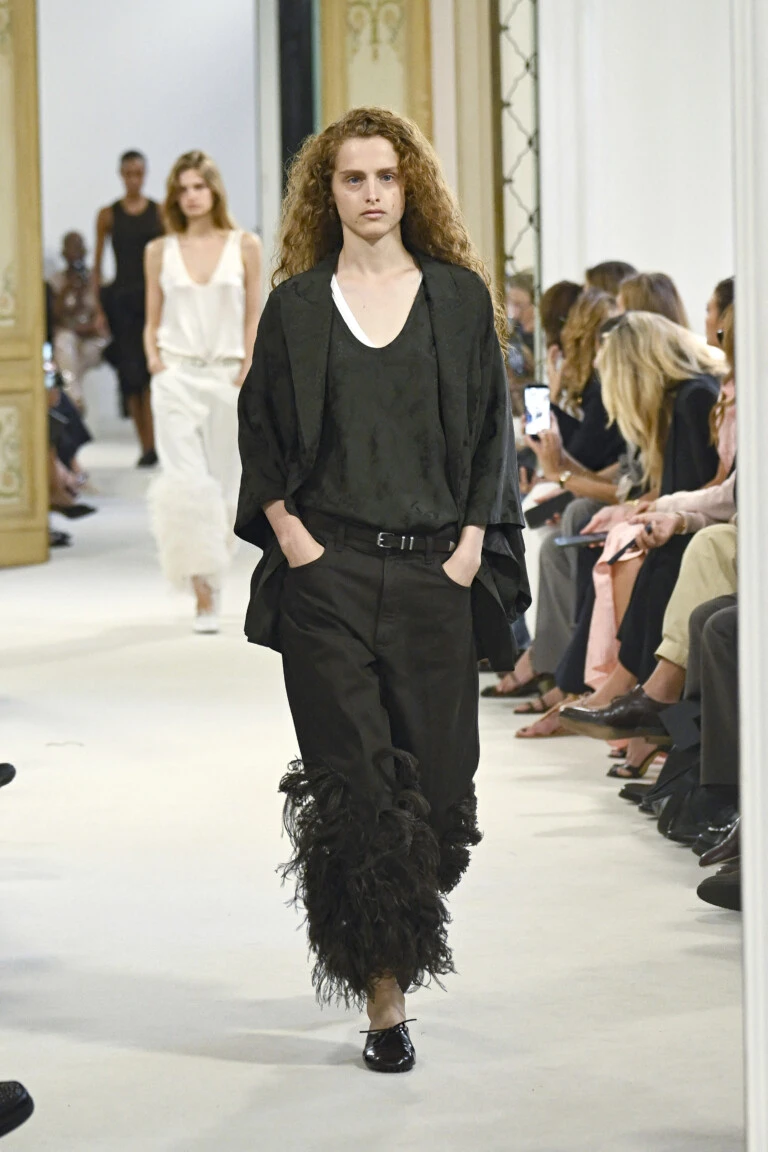 Desfile Alberta Ferretti, primavera verano 2027