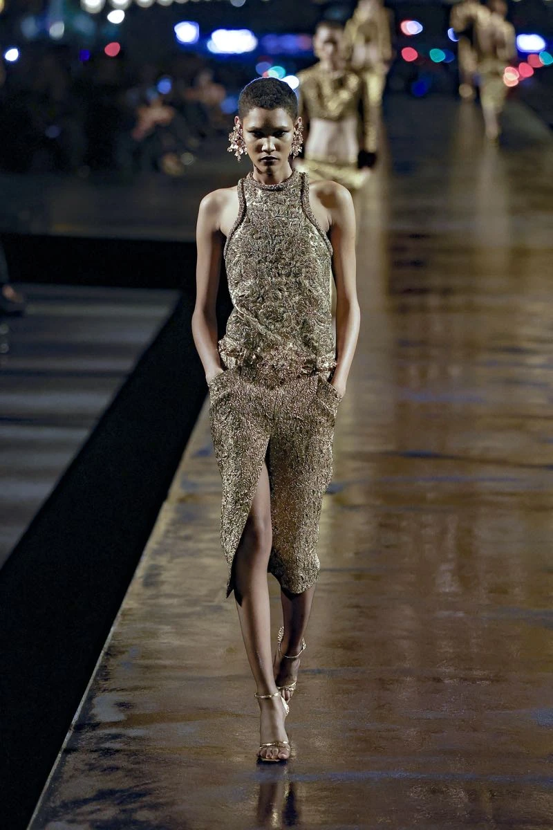  Saint Laurent primavera verano 2027.