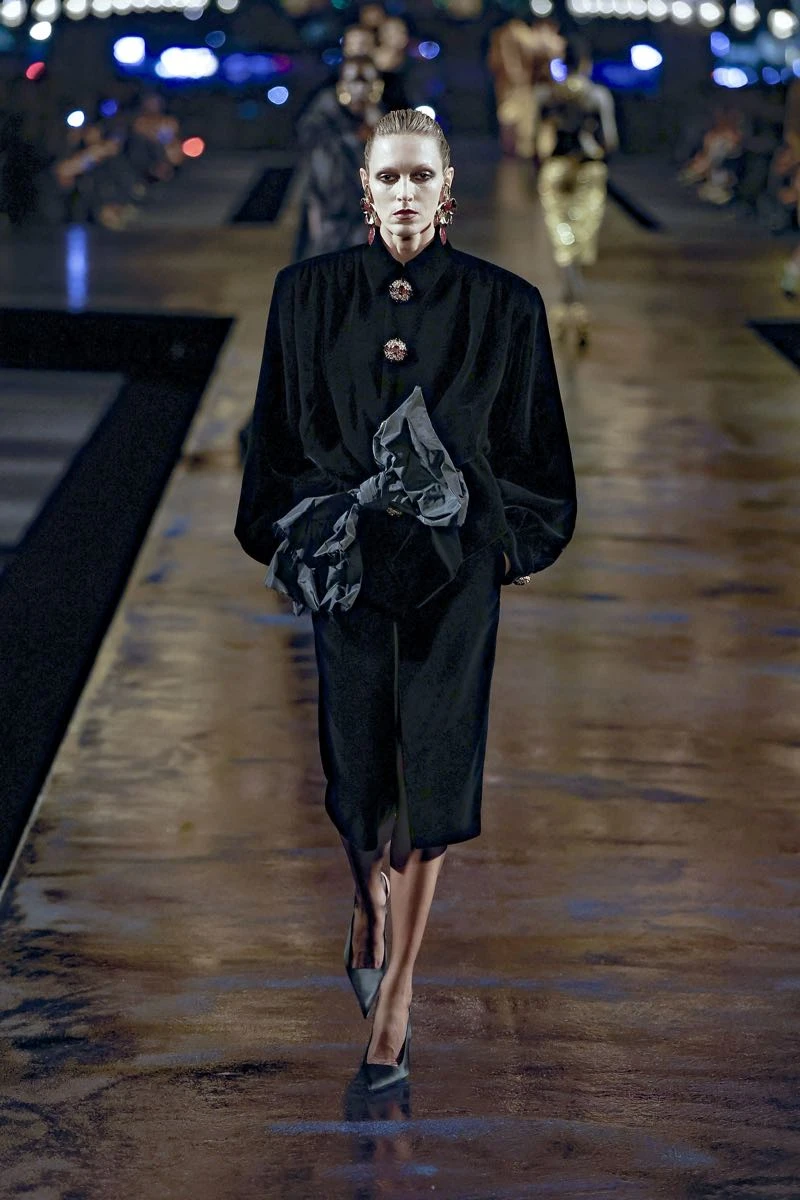  Saint Laurent primavera verano 2027.