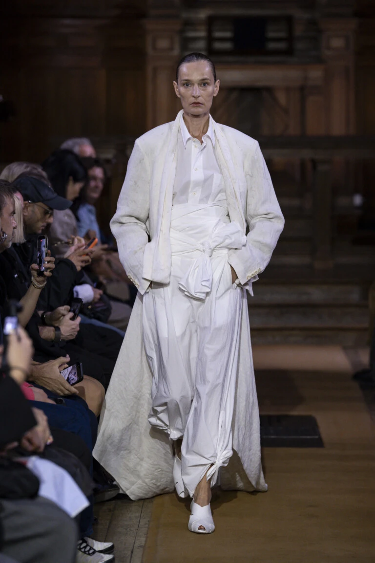 Desfile de Uma Wang . colección primavera verano 2027