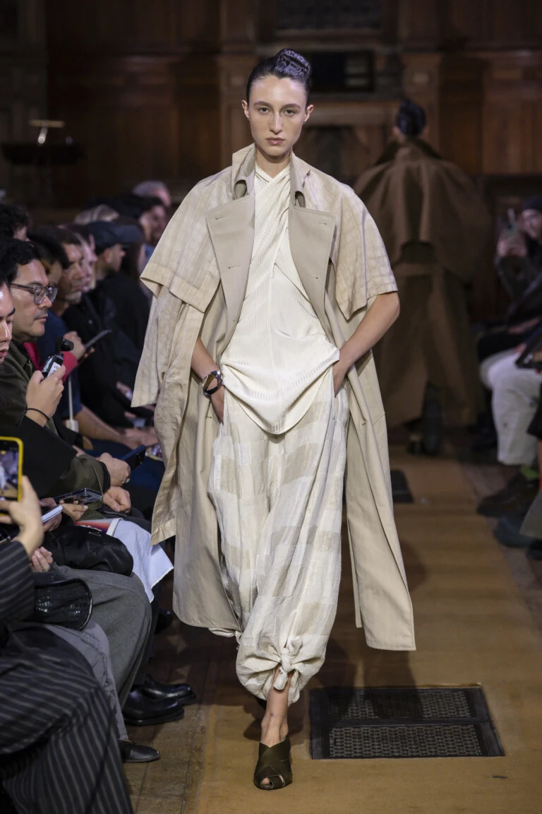 Desfile de Uma Wang . colección primavera verano 2027