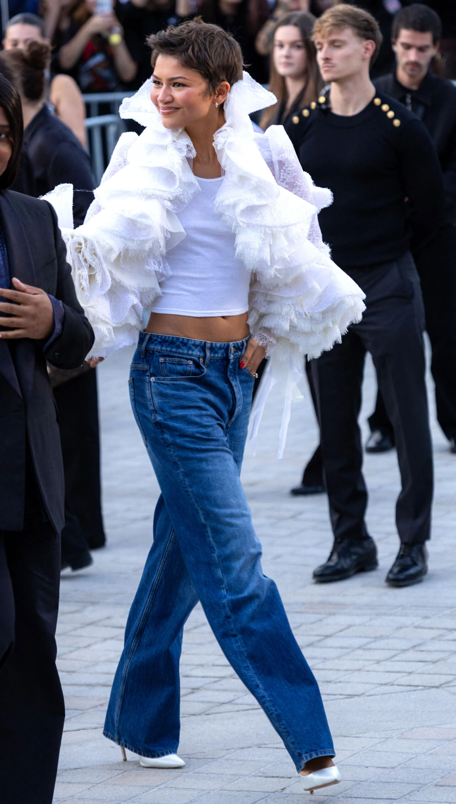 Zendaya asistió al desfile de Louis Vuitton en París.