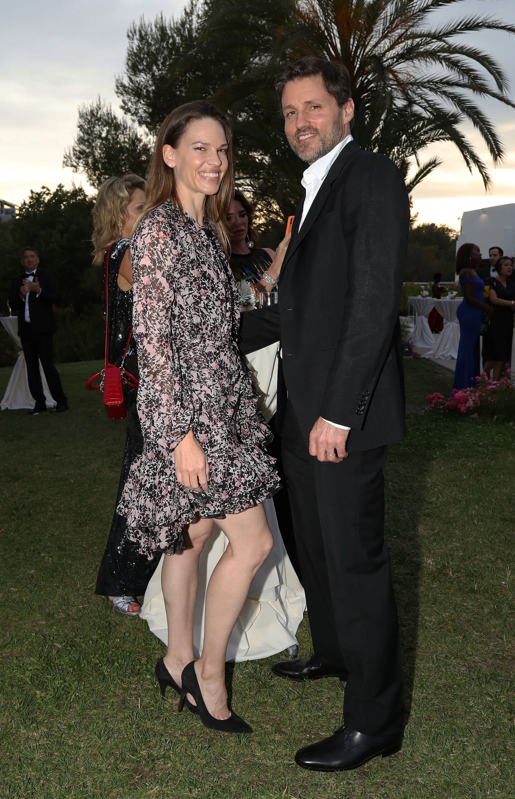 Hilary Swank y su marido Philip Schneider ya son padres de mellizos de tres años.