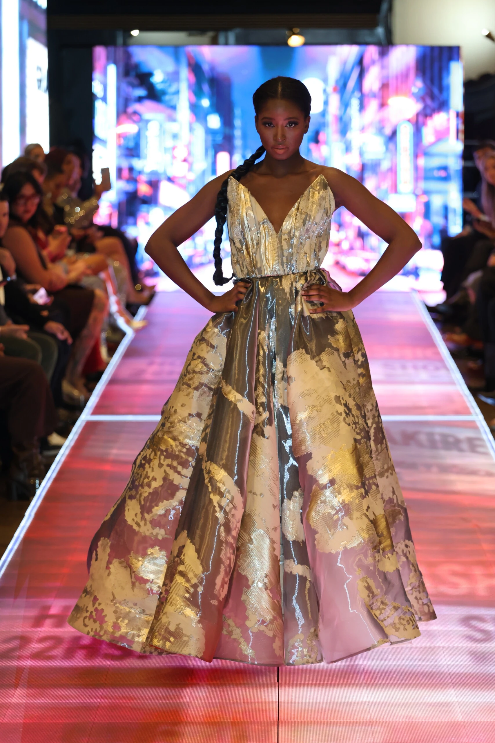 Desfile de Jorge Rey en Chicago Fashion Week.