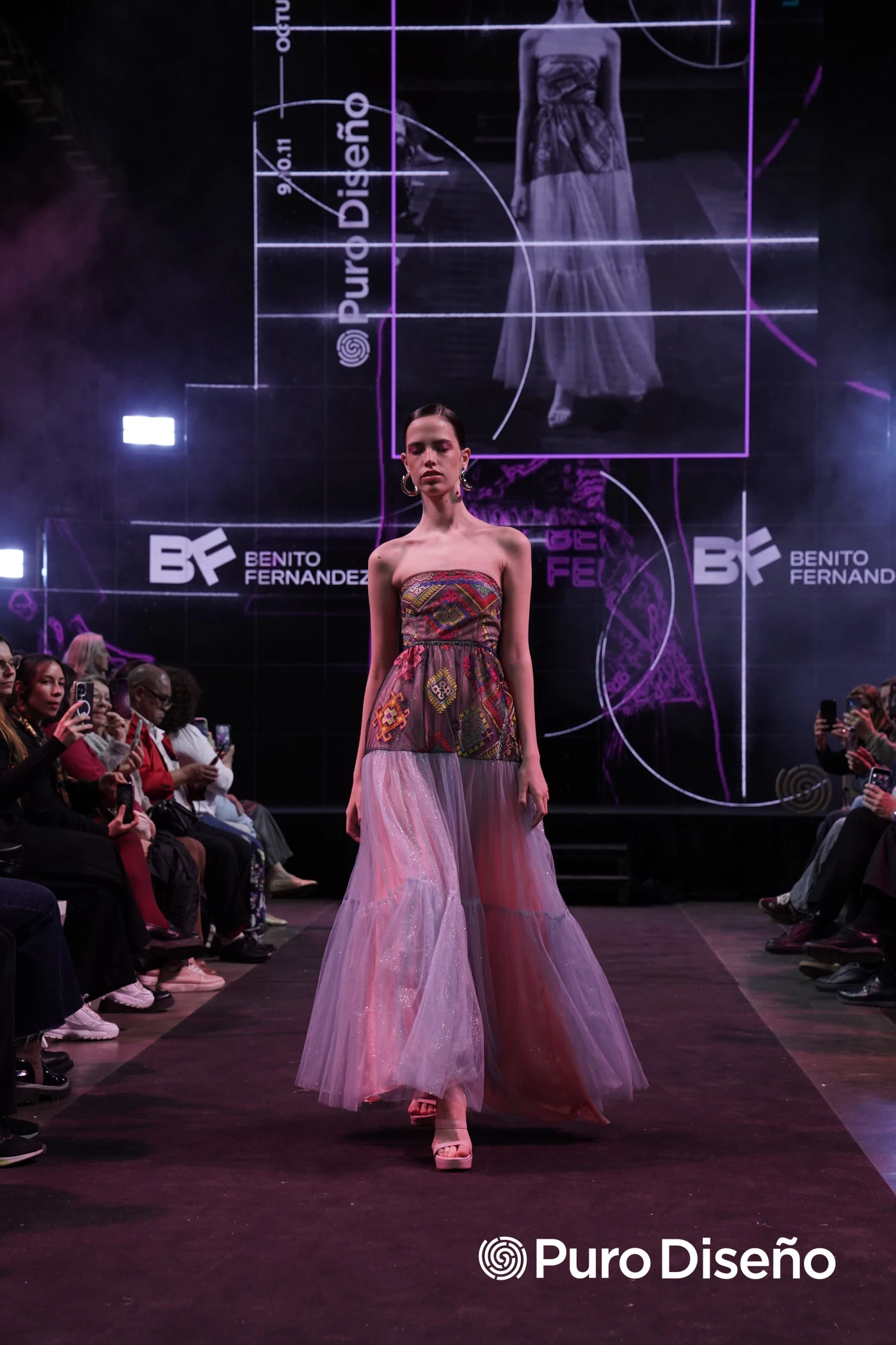 Desfile Benito Fernández.
