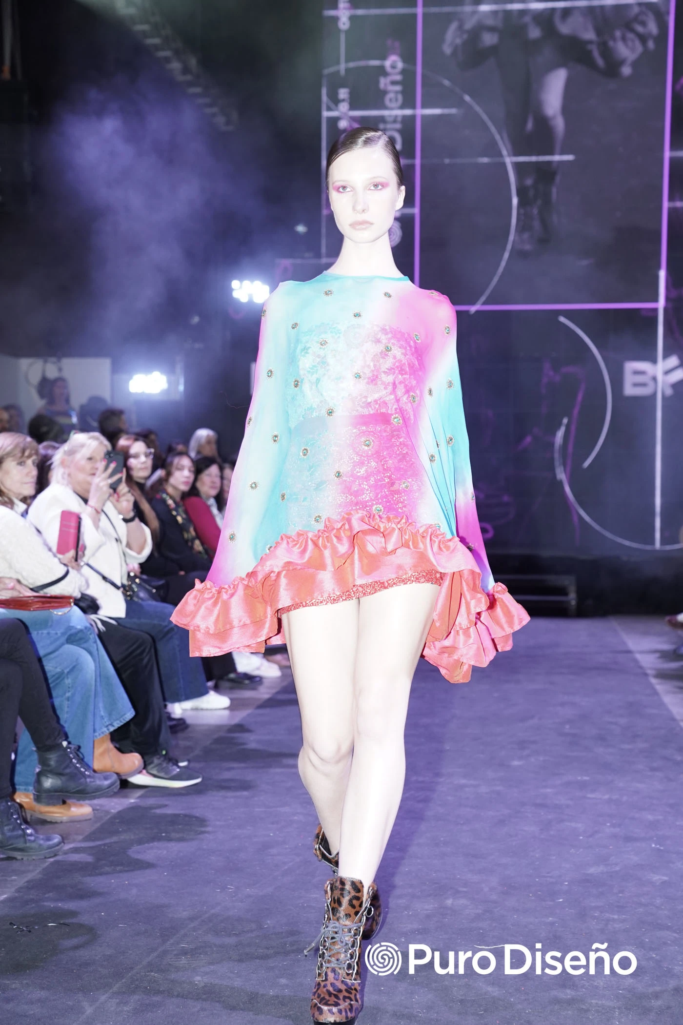 Desfile Benito Fernández.
