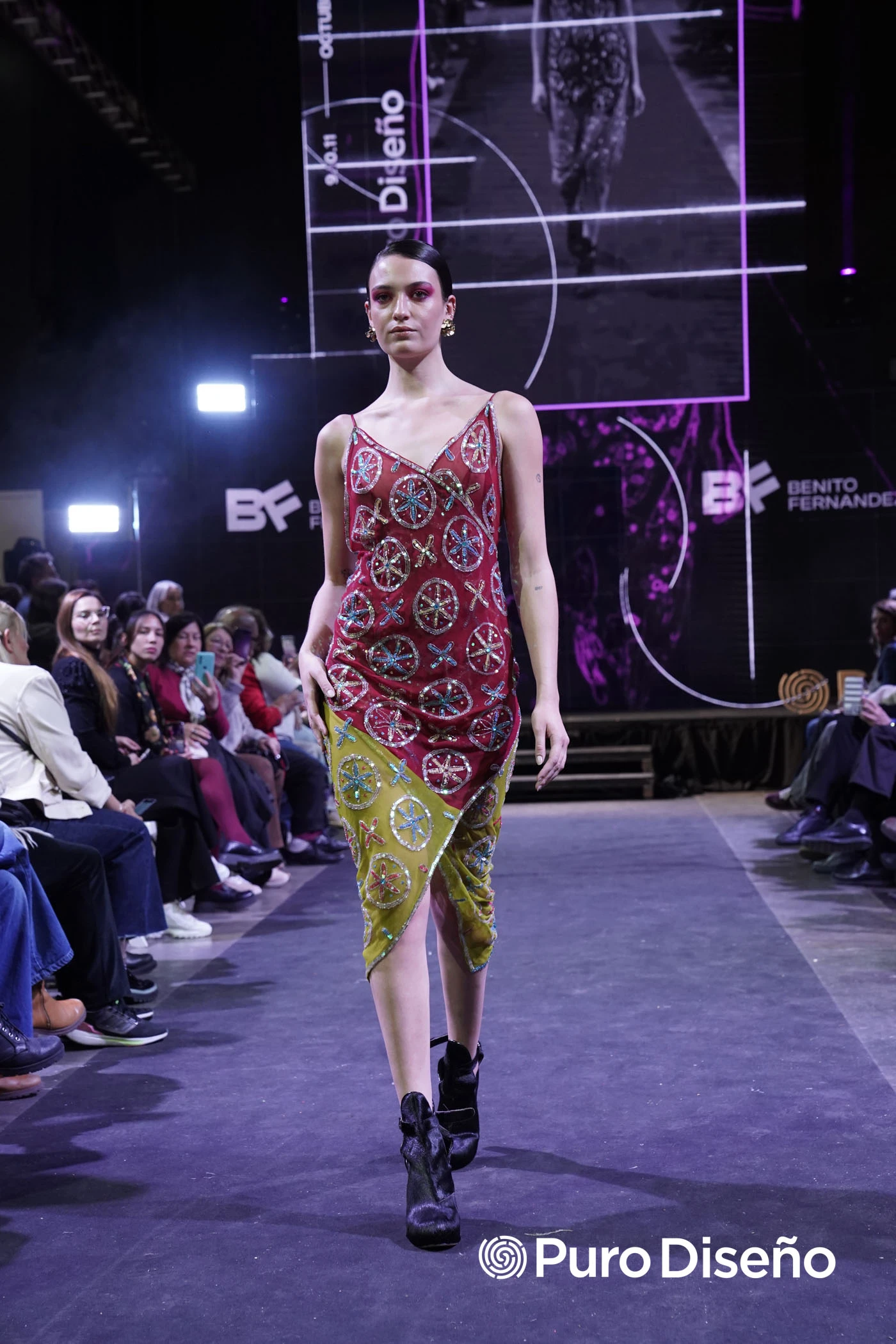 Desfile Benito Fernández. 