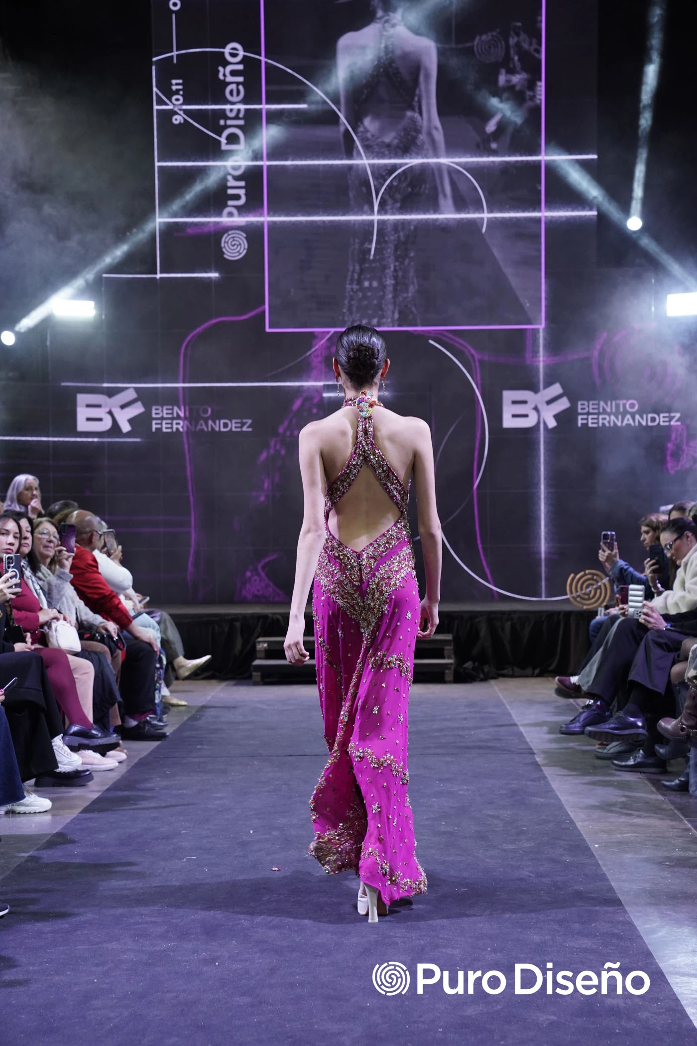 Desfile Benito Fernández. 
