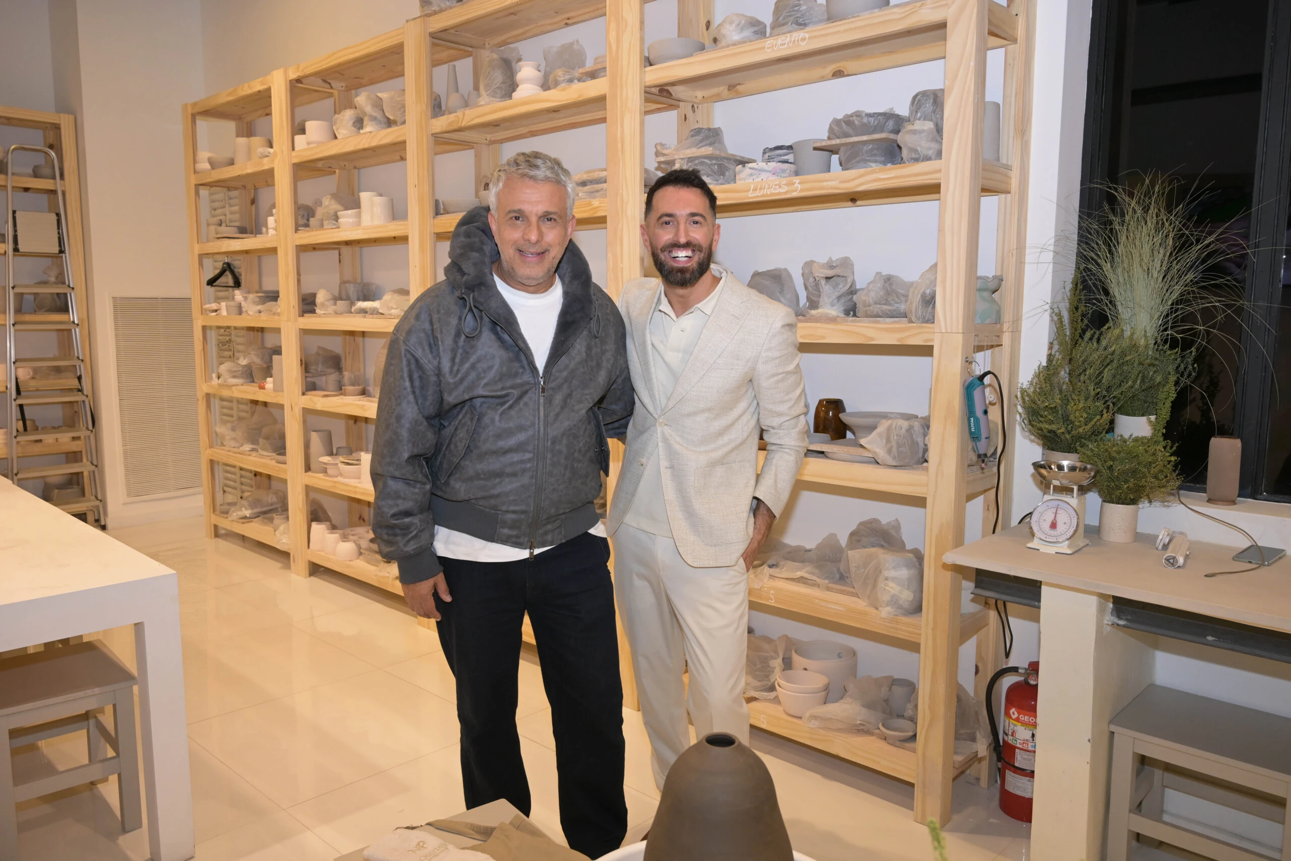 Mario Masachesi y Nicolas Pottery Taller