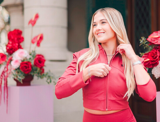 Sofía Calzetti presentó "Primera", su nueva colección inspirada en mujeres pioneras