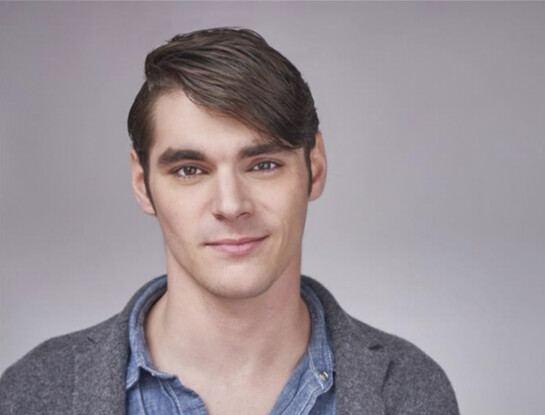 Murió RJ Mitte, el actor de Breaking Bad que interpretó al hijo de Walter White, a los 34 años