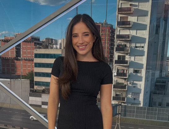 Quién es Sofía Terrile, la periodista de TN que se casó con el economista Santiago Bulat