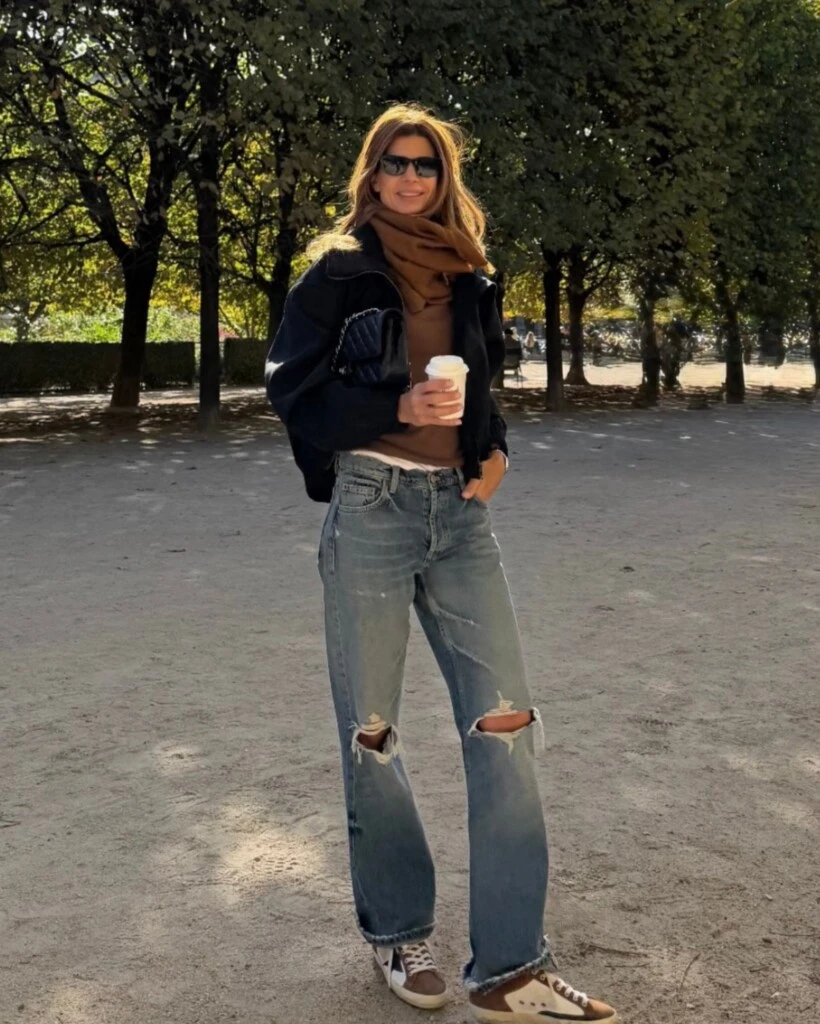 Juliana Awada muestra cómo combinar zapatillas con estilo