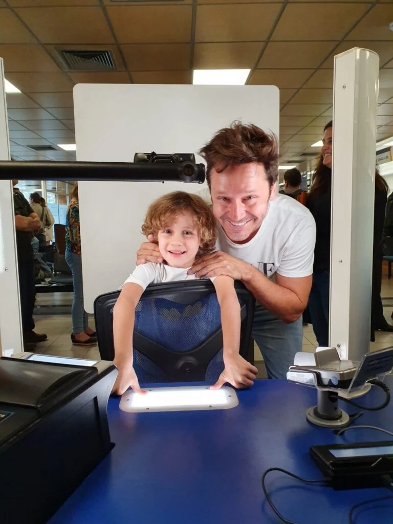 Para cerrar el mensaje, el actor compartió una última reflexión sobre la gratitud que siente por la llegada de su hijo y por todo lo que aprendió junto a él durante estos años.