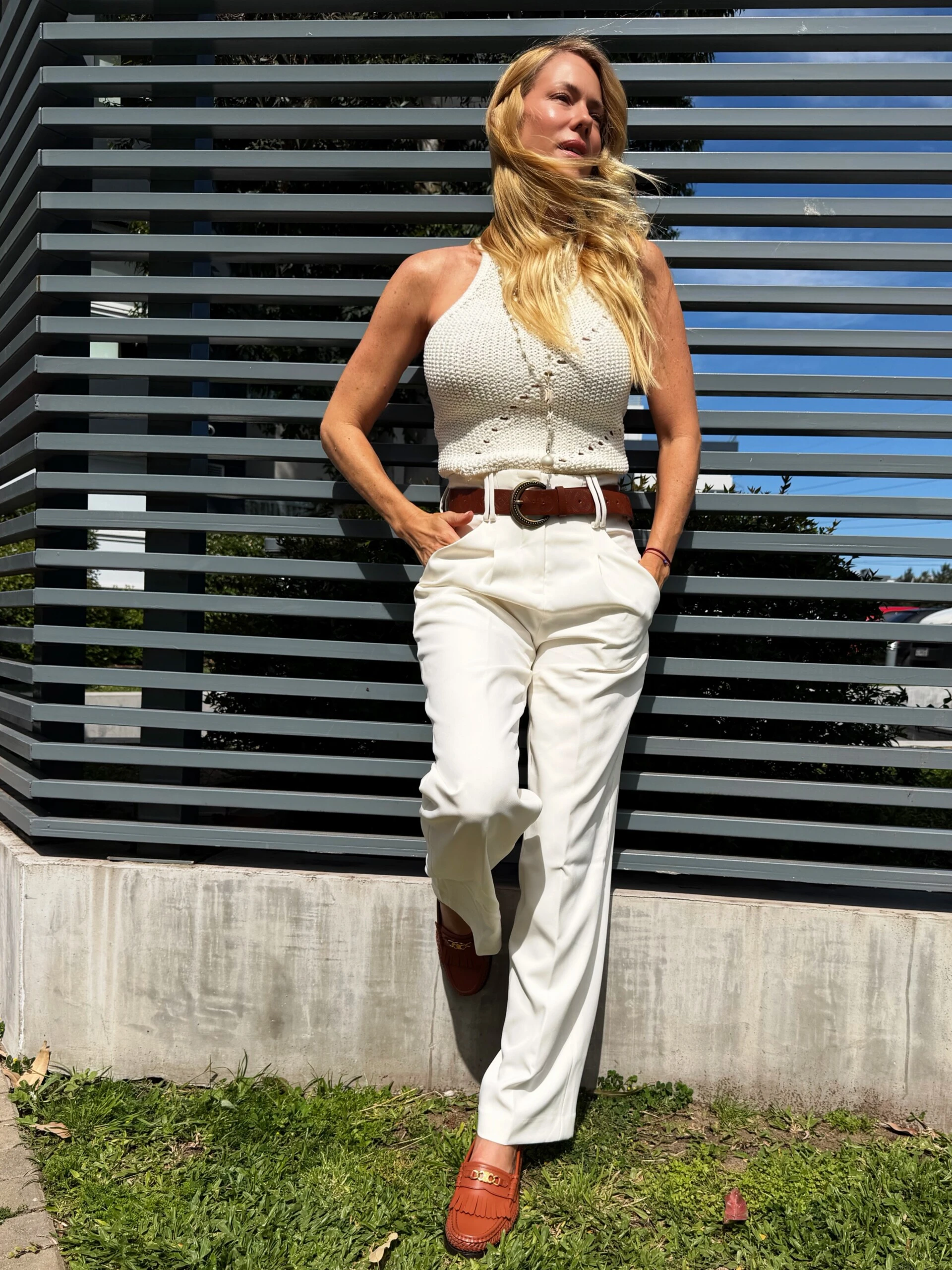 Nicole Neumann anticipó el boho urbano: crochet, sastrería y un truco para renovar el look