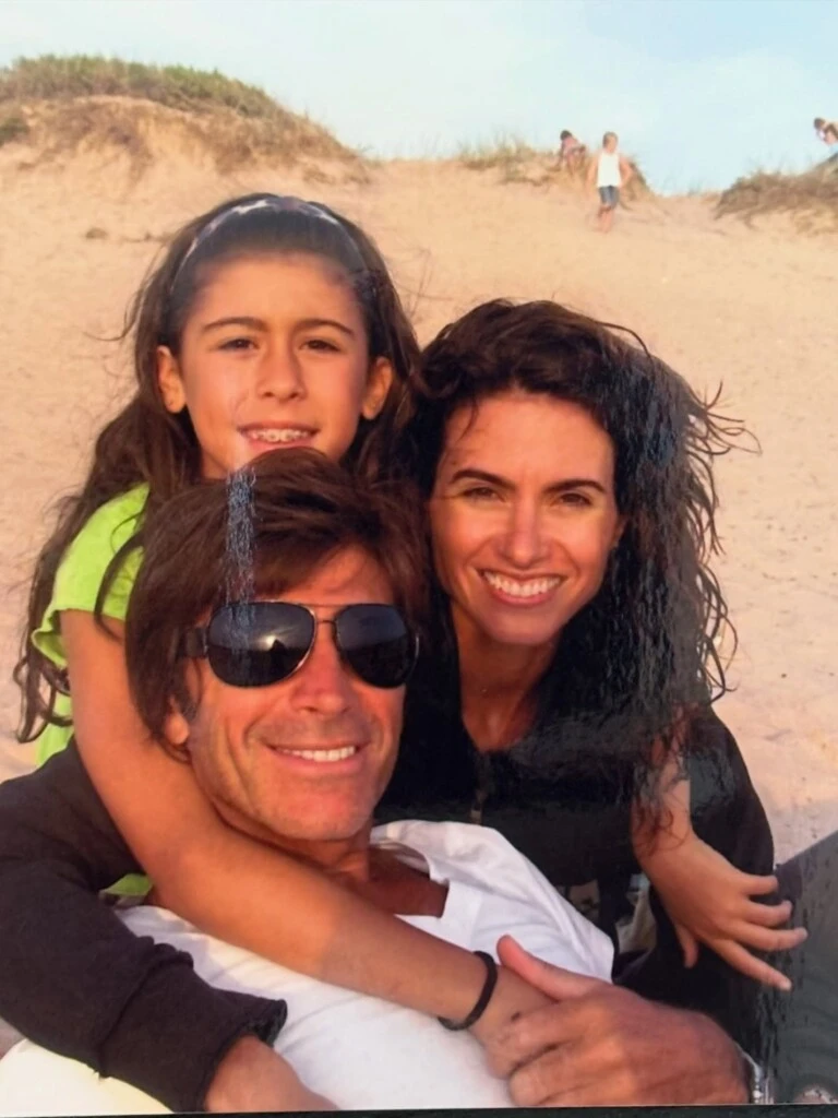 Florencia Raggi, Nicolás Repetto y su hija Renata.