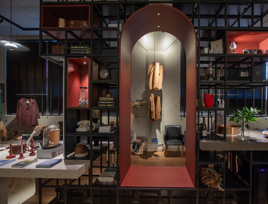 Casa FOA 2026: un taller creativo donde la moda y los libros cuentan una historia de progreso