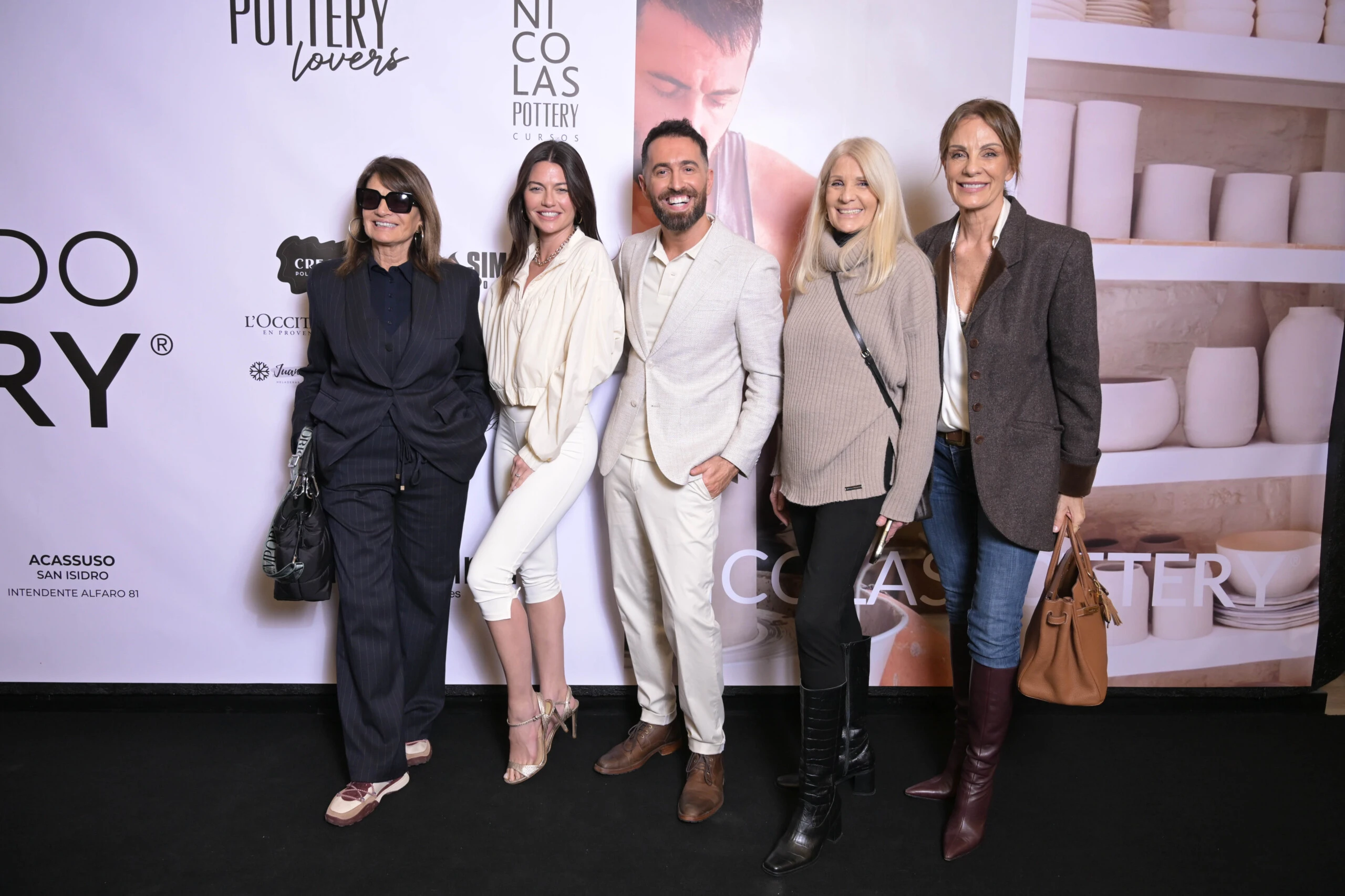 Teresa Calandra. Sofia Jujuy Jimenez, Nicolas Pottery, Evelyn Sheidl y Nequi Galotti