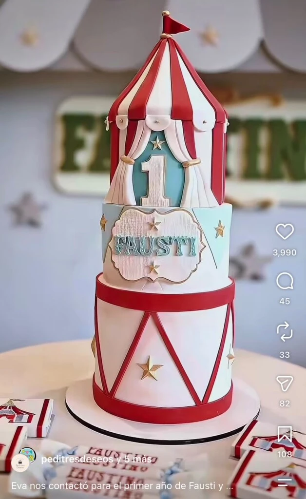 De varios pisos, presentó una estructura inspirada en una carpa circense, con los colores característicos de la celebración y el nombre “Fausti”, como llaman cariñosamente al pequeño.