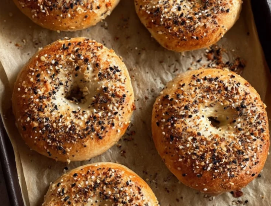 Bagels a base de harina integral y yogur: una receta fácil para la merienda