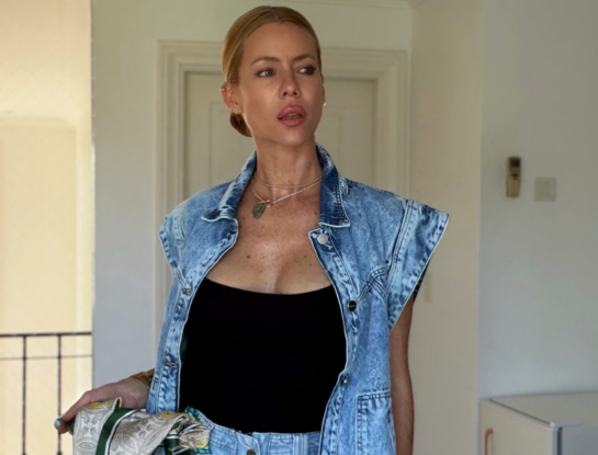 Nicole Neumann cautivó con un total look de jean en capas